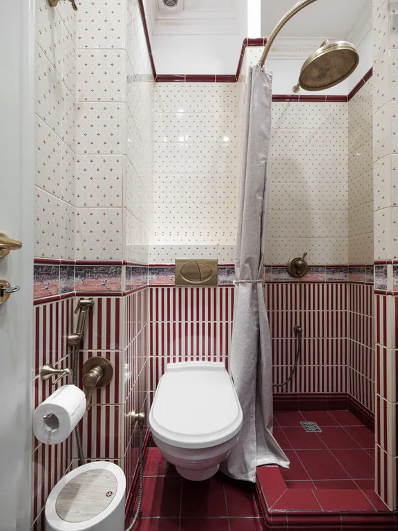 Квартира Модная Четверка с тремя ванными комнатами — Москва