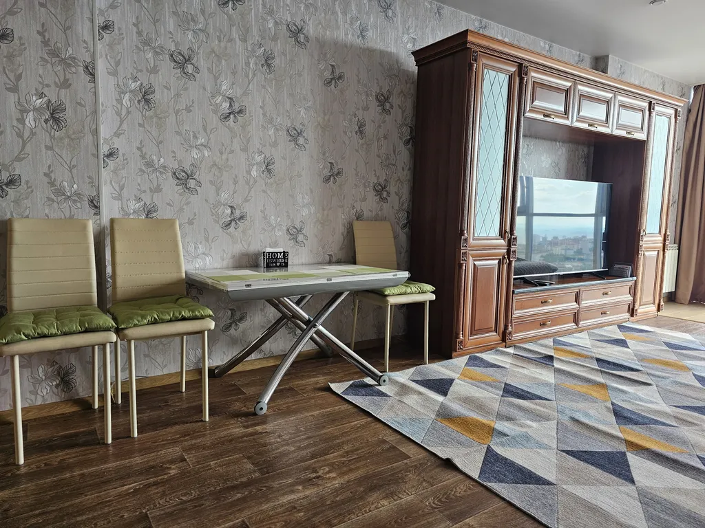 3-ком. в центре Владивостока с видом на море и город