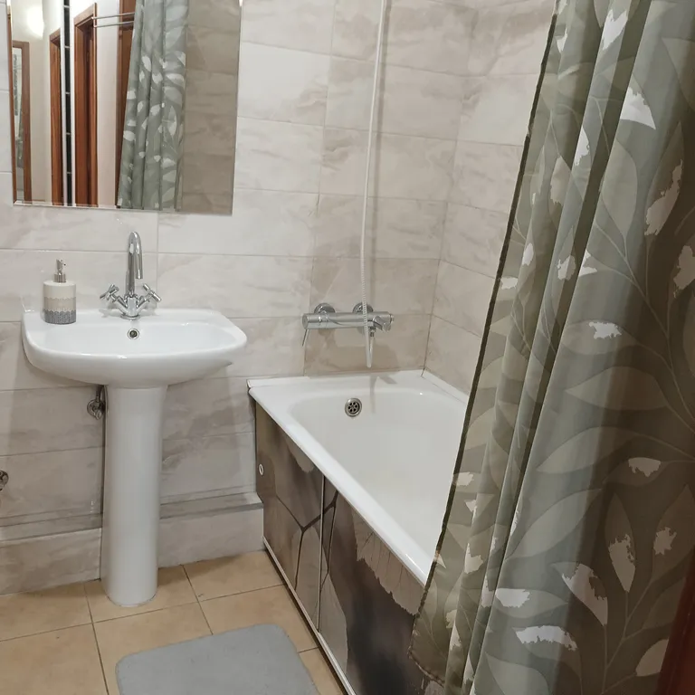 Квартира в 3 минутах от метро Чкаловская и ТЦ Мегаполис.