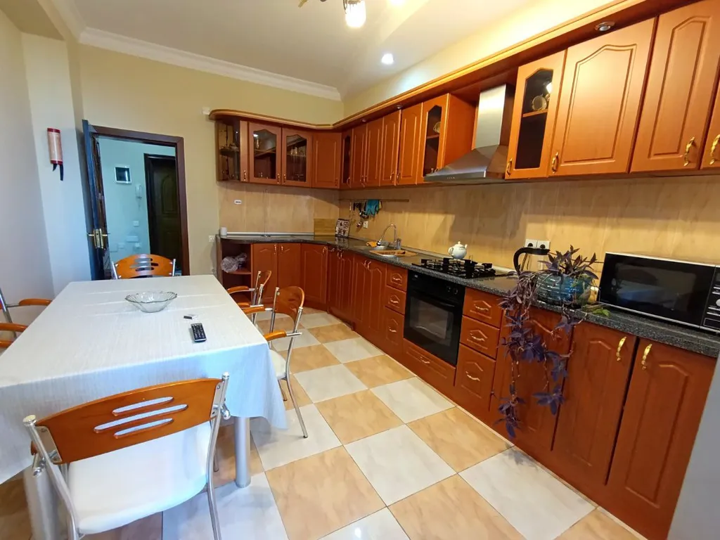 Квартира рядом с метро Низами