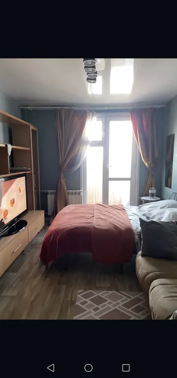 Уютная квартира-студия с видом на озеро!