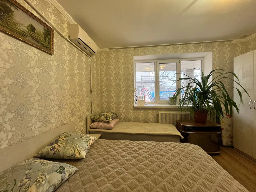 4-комнатная Квартира