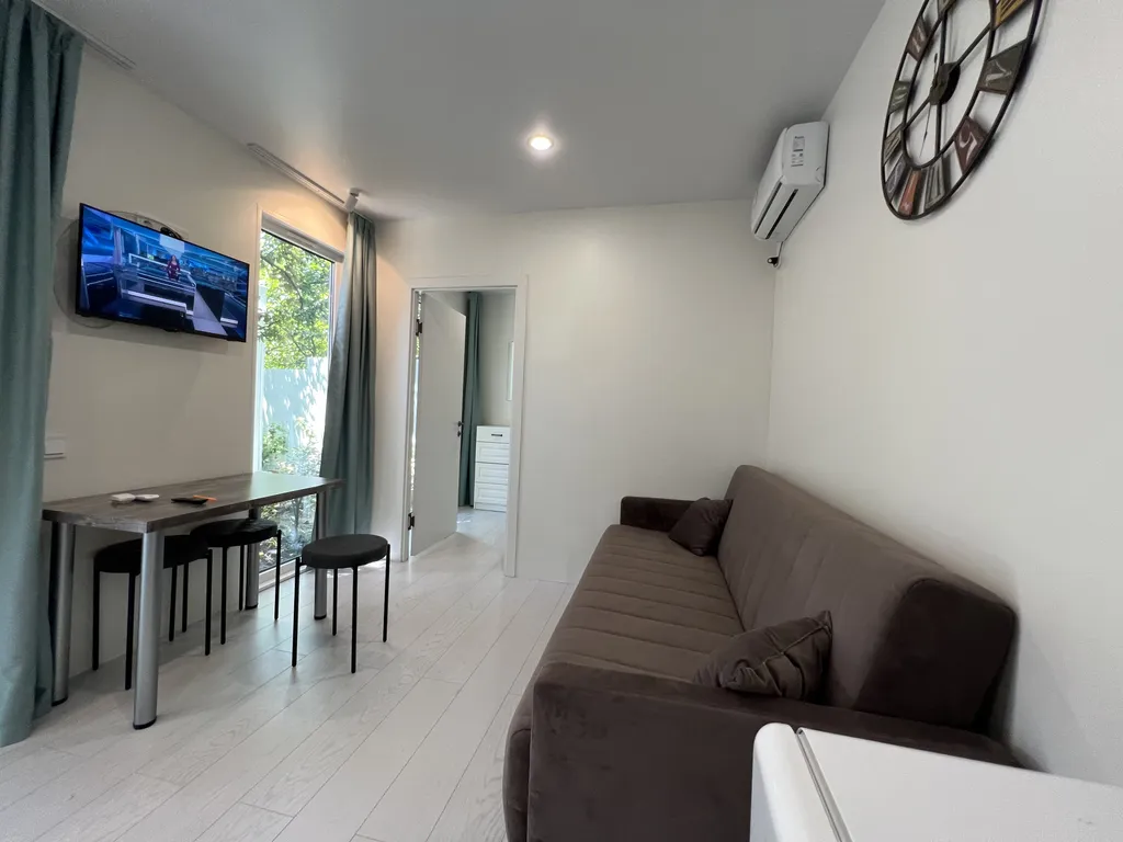 Домик у моря