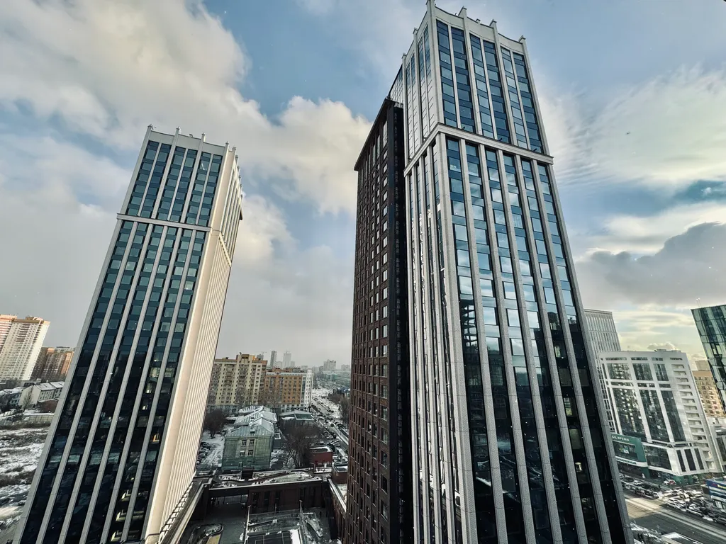 Изящная студия с шикарным видом на мегаполис