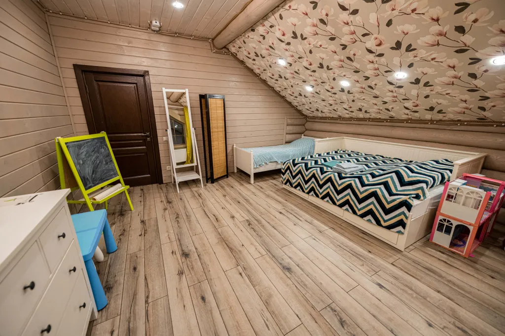 Загородный дом в окружении леса Grovehause