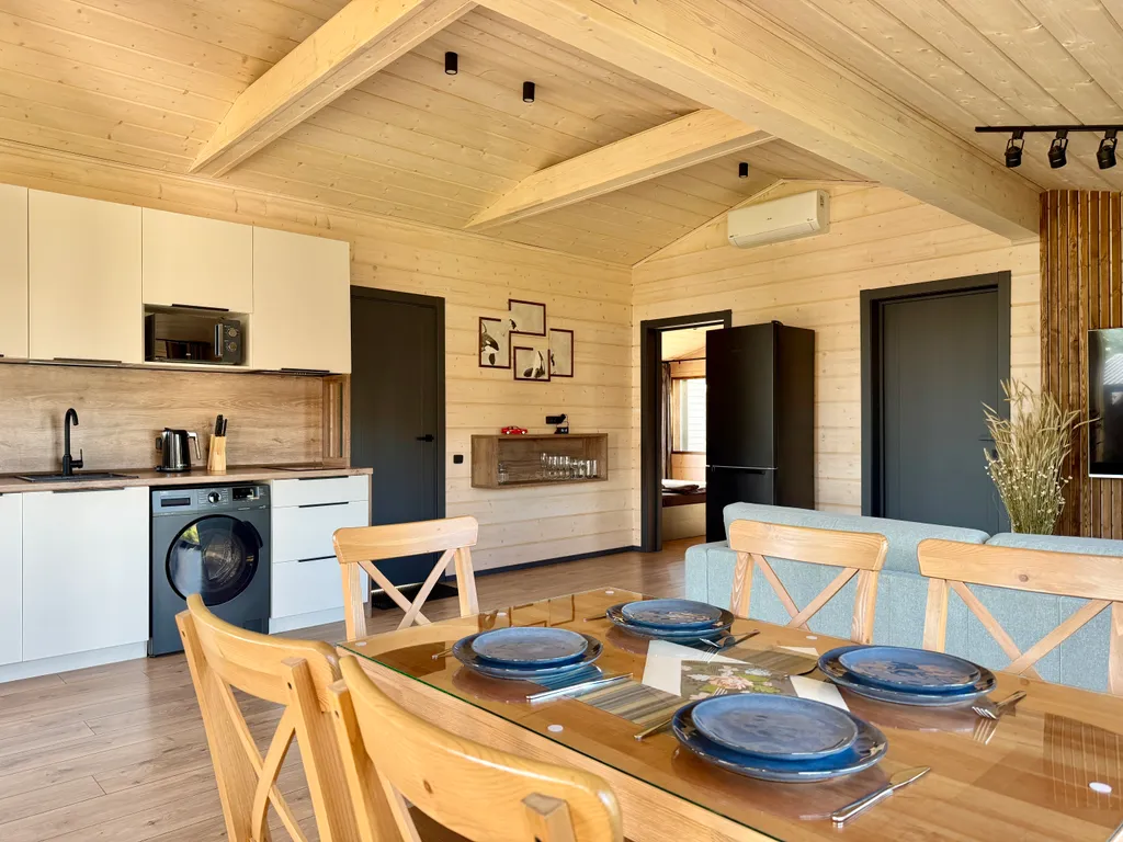 Уютный дом с чаном