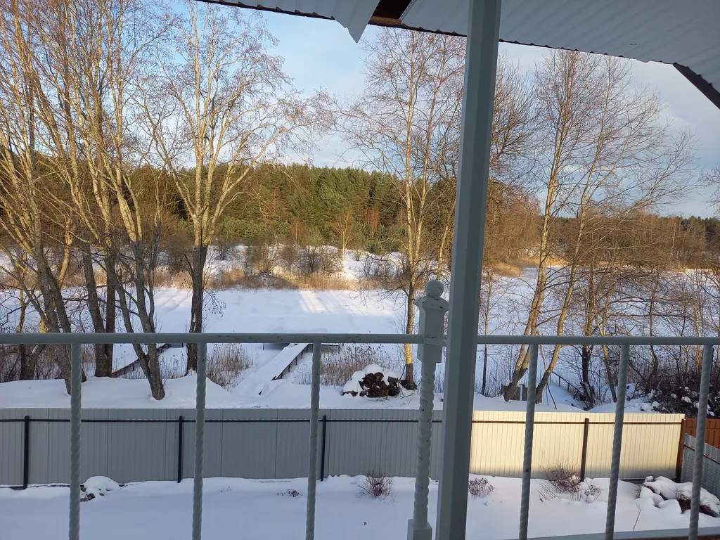 Дом на озере