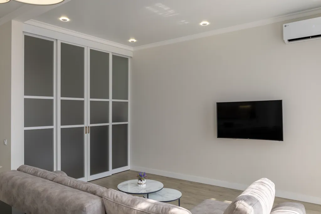 Уютная квартира в центре города с видом на горы