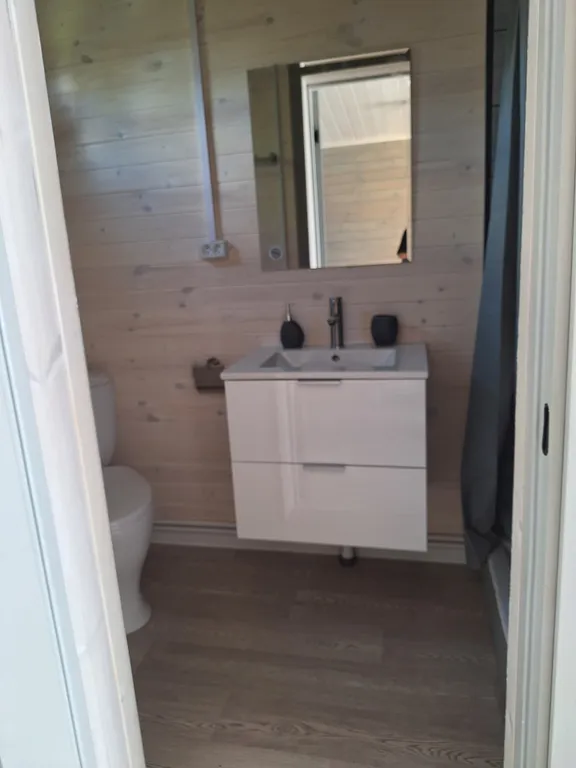 Гостевой домик номерной с бассейном