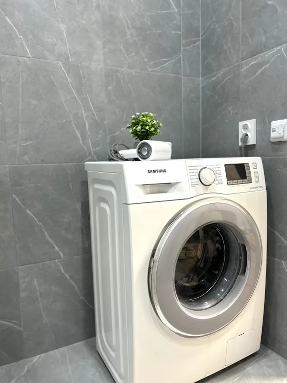 Квартира Двухкомнатная квартира рядом с планетой — Красноярск