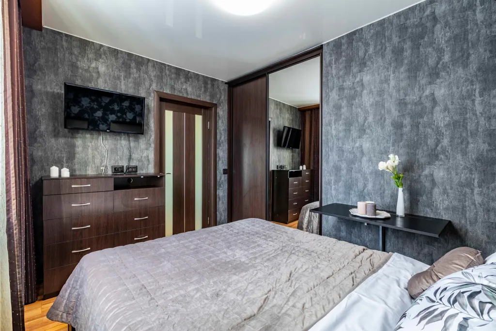 Евротрешка около метро Проспект Космонавтов на 6 гостей