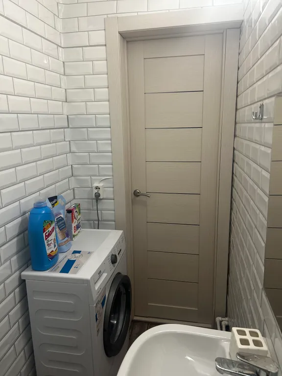 Уютная квартира со свежим ремонтом прямо на въезде в город