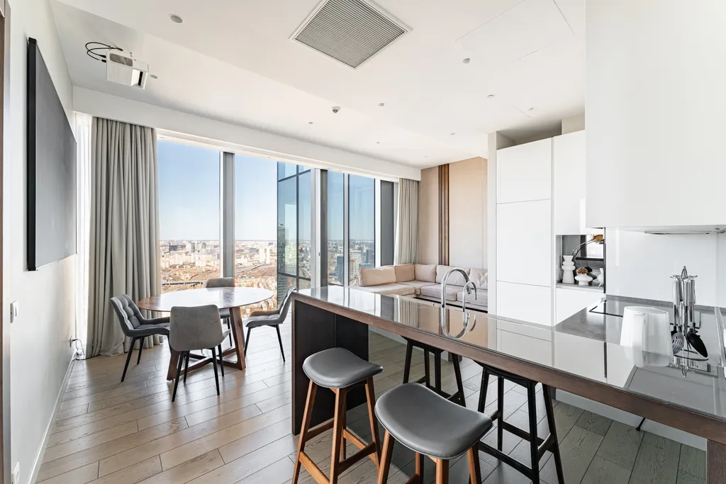 Luna Sky 57 этаж