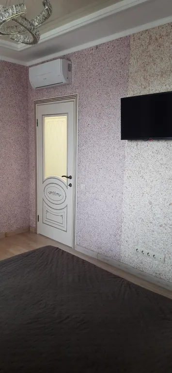 Квартира Квартира Black Square (Черный Квадрат) Современная двушка в элитном районе — Мирное