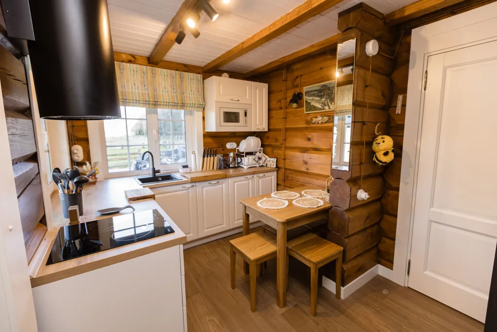 Коттедж Дом Избушка на берегу реки Свирь — Лодейное Поле