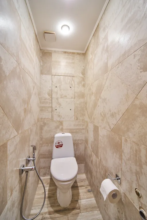 Вид на реку и крокус