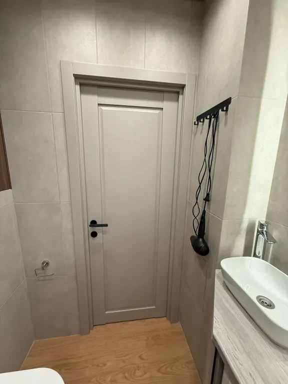 Студия УНИК АПАРТ на Космической рядом со школой МЧС