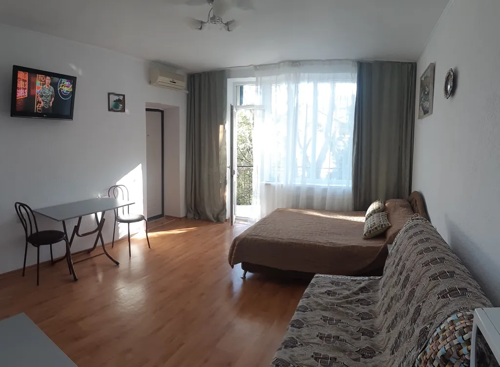 Комфортабельные номера в центре поселка