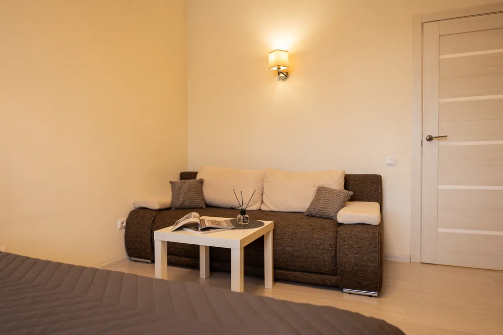 У спуска к морю