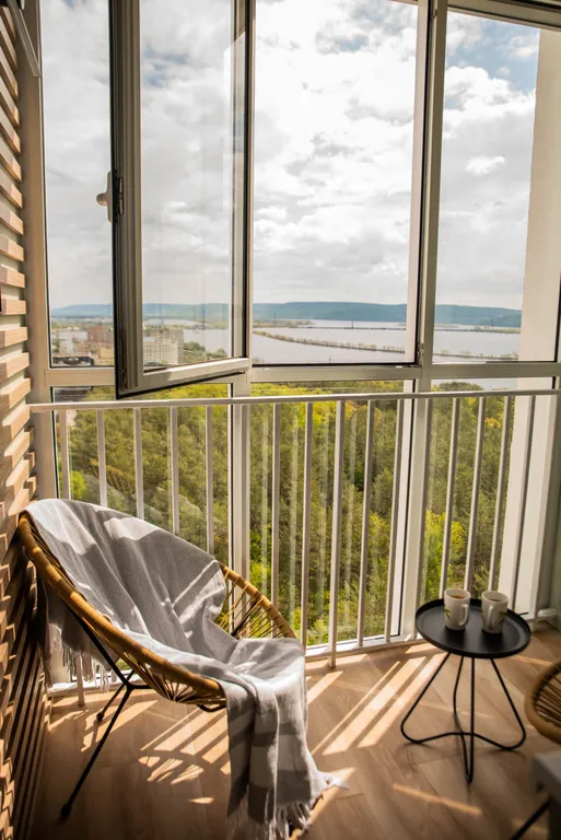 Дизайнерские апартаменты с панорамным видом на Волгу и горы