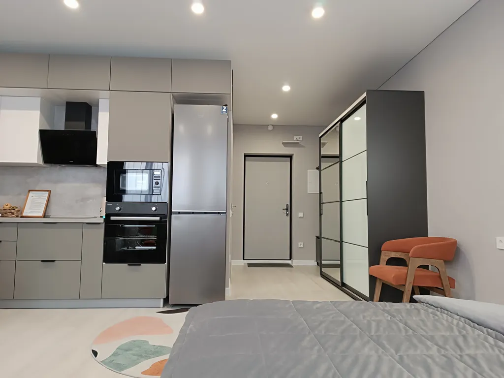 Просторная студия с 4-х местным размещением с видом на город