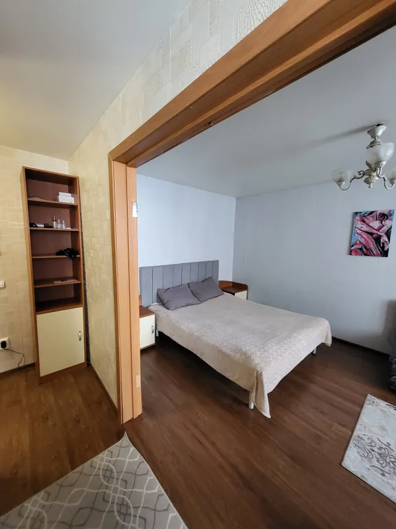 Уютная квартира в отличном районе — аренда посуточно в Тюмень