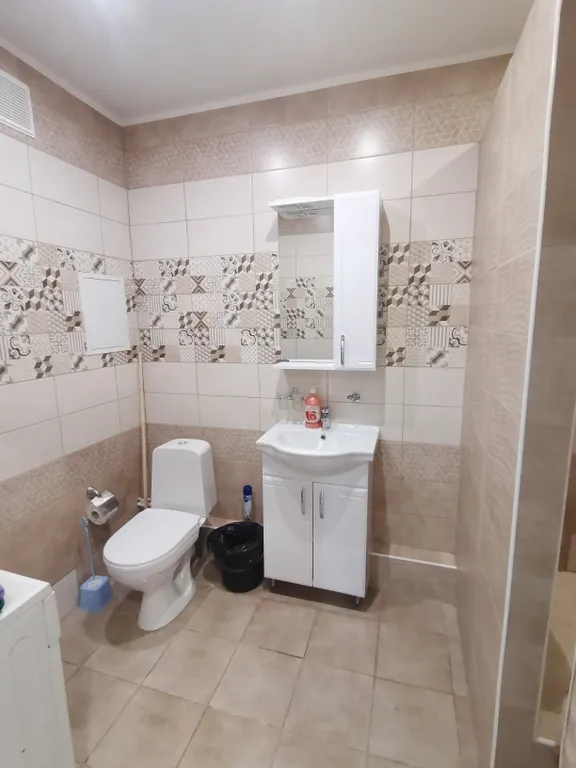 Просторная квартира-студия в Лазурном