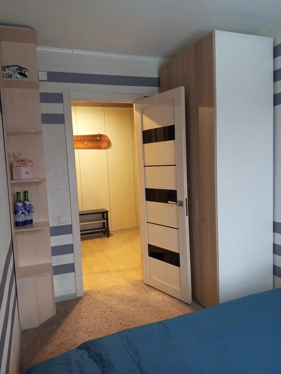 Квартира Квартира Двухкомнатная студия — Таштагол