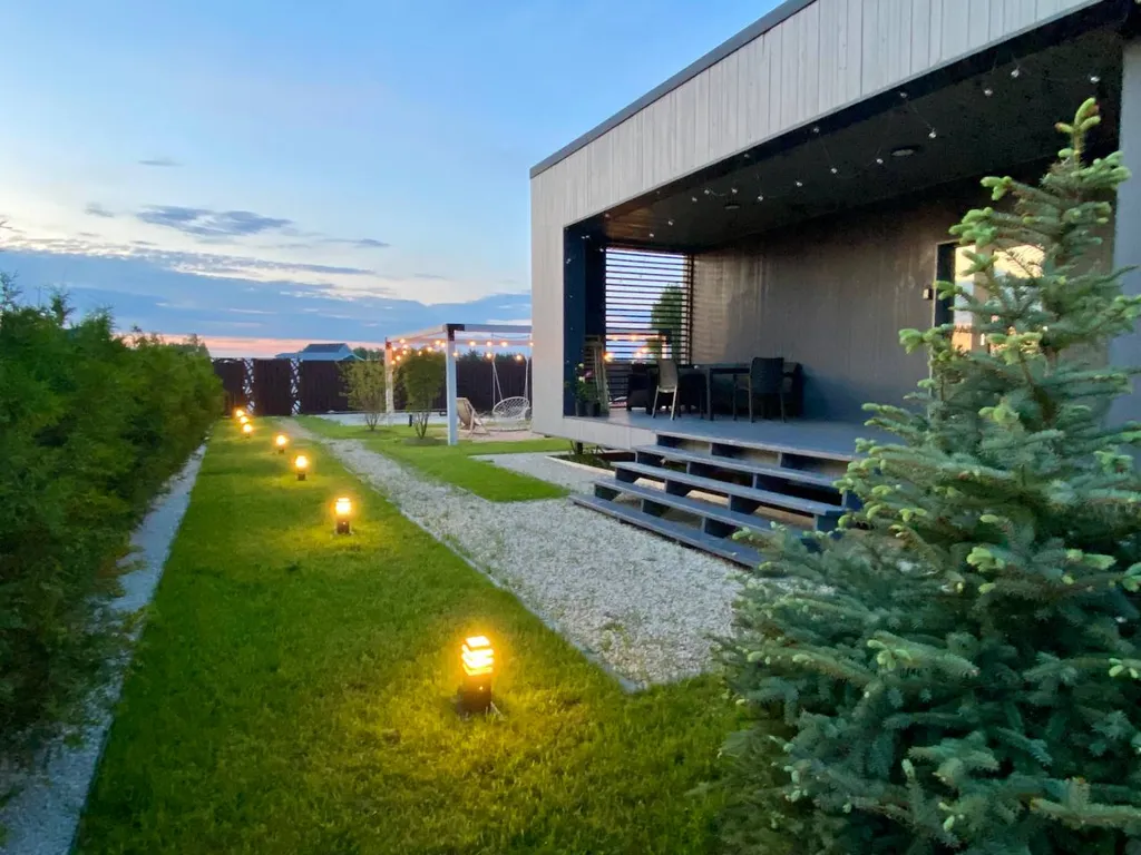 Дом с красивой костровой зоной