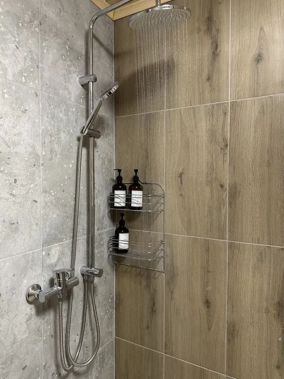 Дом с банным чаном и печью-лежанкой в горах