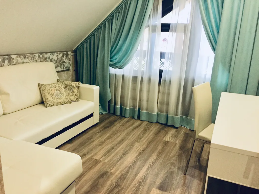 Боровики Хаус дом с камином