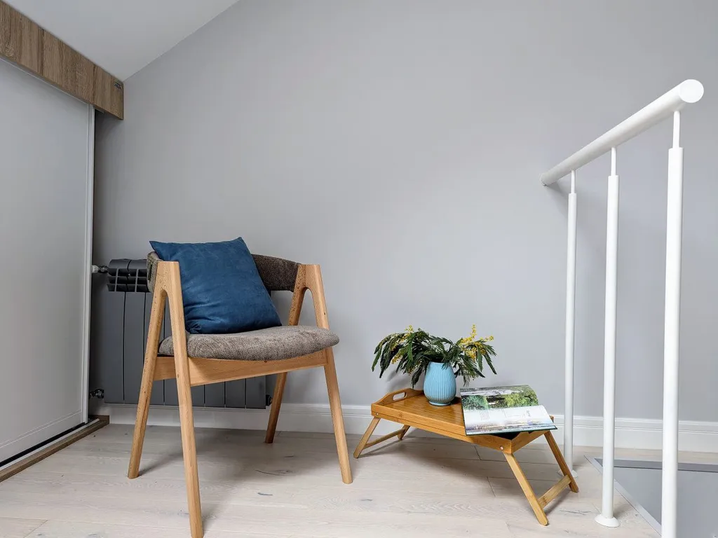 Двухуровневая квартира с балконом в центре