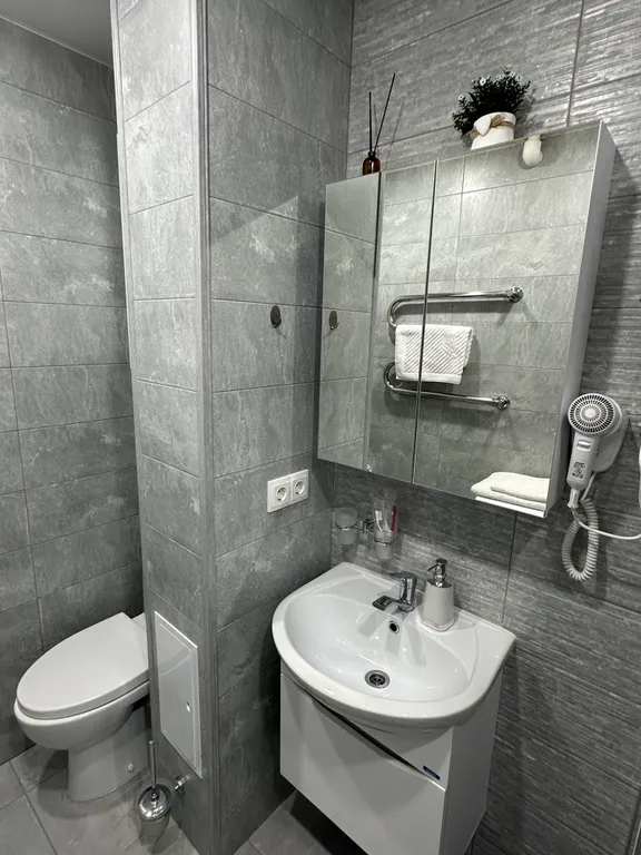 Уютная квартира в районе ж.д. вокзала 10 мин до аэропорта