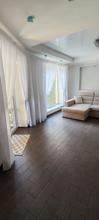 4-комнатный Дом