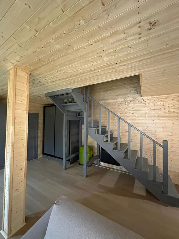 4-комнатный Дом