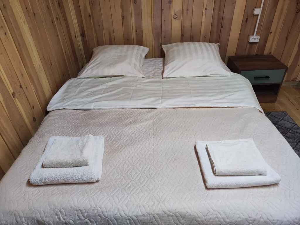 Уютный хвойный дом