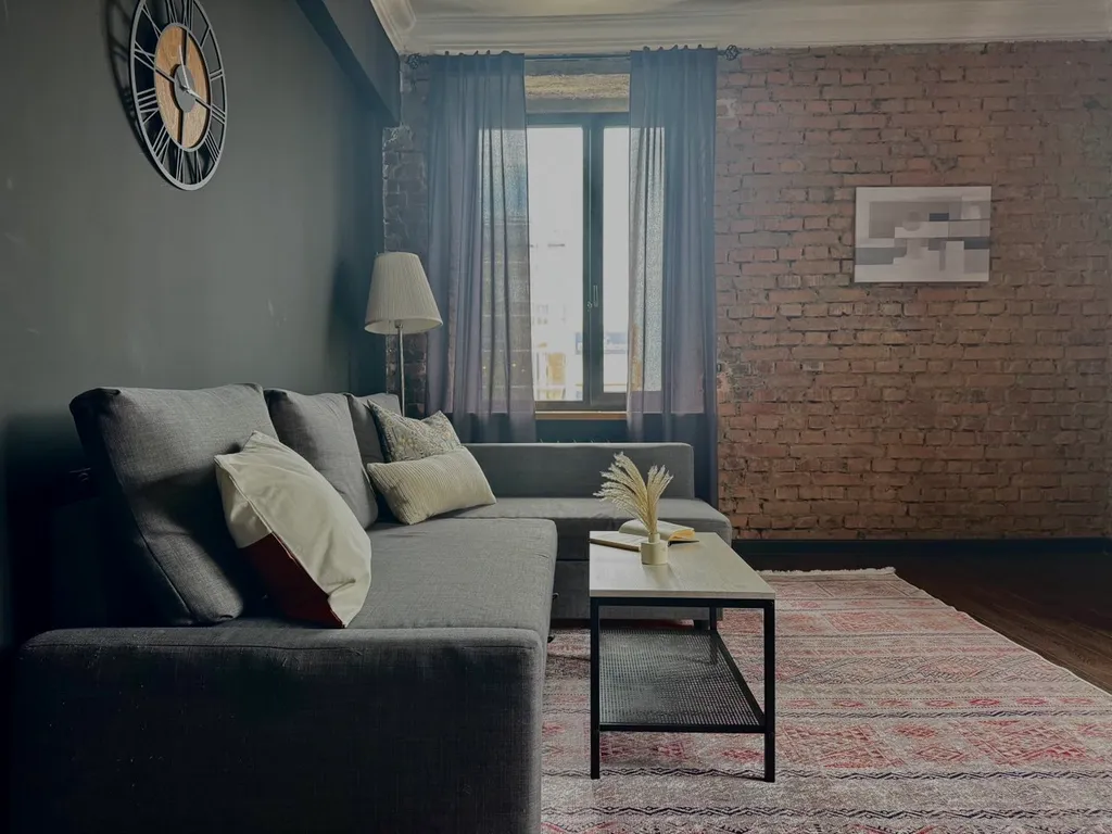 Двухкомнатные апартаменты в центре в стиле loft cafe