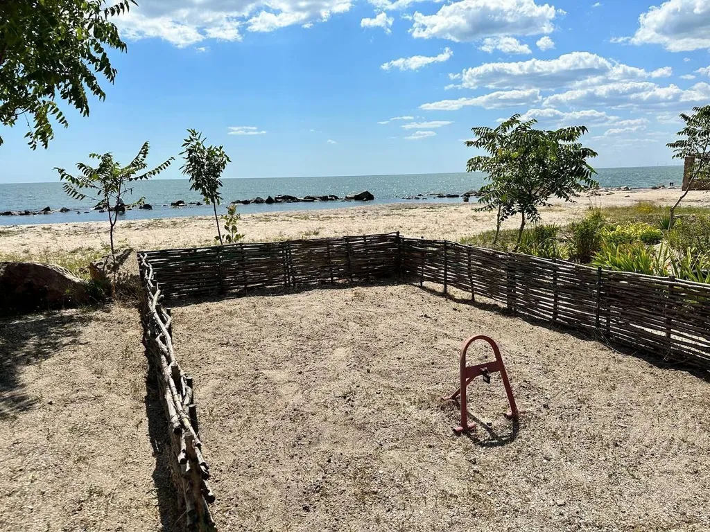 Коттедж Любимый Домик у моря, под ключ.,Первая линия — аренда посуточно в Бердянск