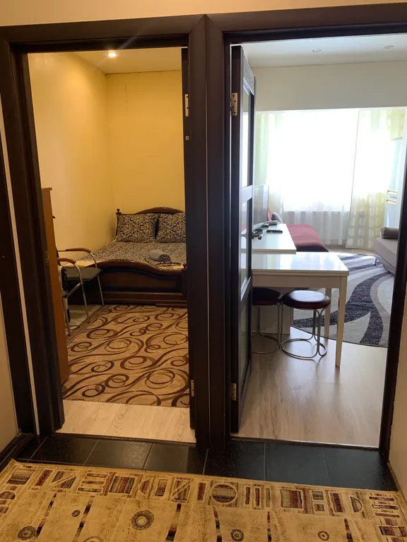 Чистая, уютная квартира, 3 дивана