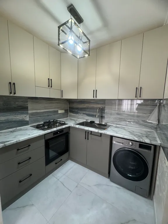 Квартира рядом с Площадью Республики