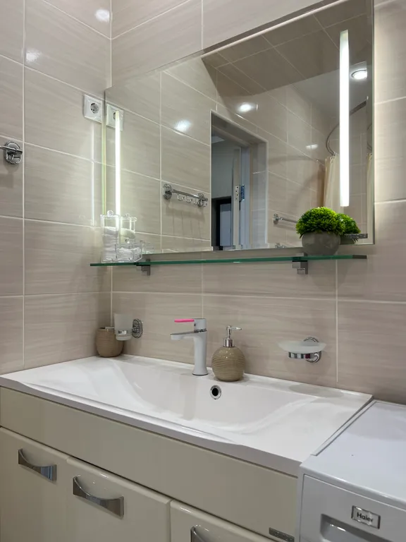 Уютная евро трешка с хорошим ремонтом