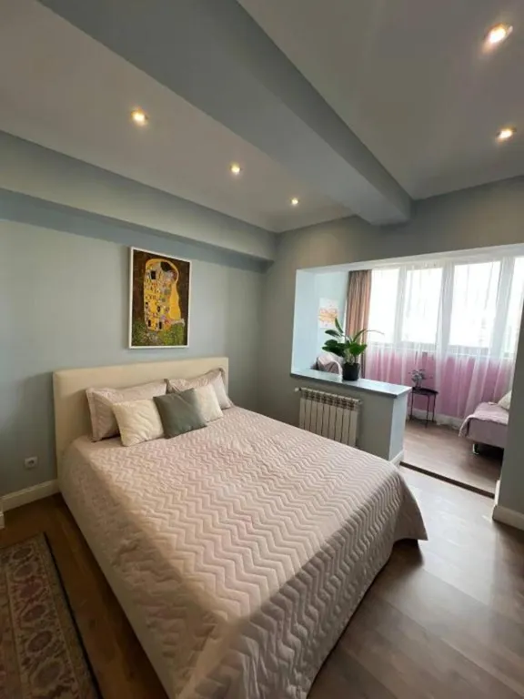 2-ком квартира Bayhouse в ЖК Арай для 8-х гостей — аренда посуточно в Алматы