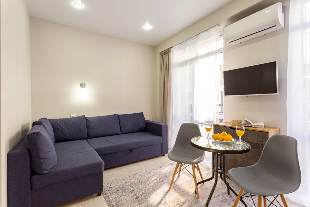 Квартира Уютная студия Морент с видом на море и двор, ЖК Сорренто Парк — аренда посуточно в Сириус