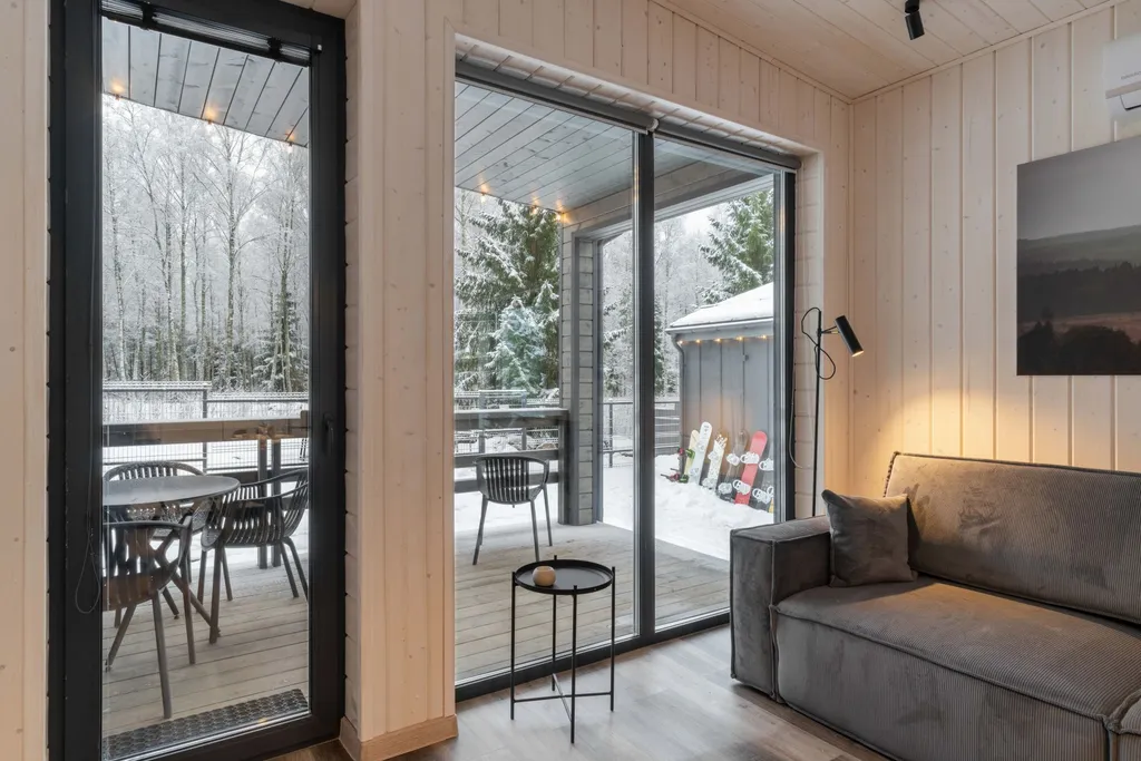 Коттедж 1-комнатный Дом — Светлое