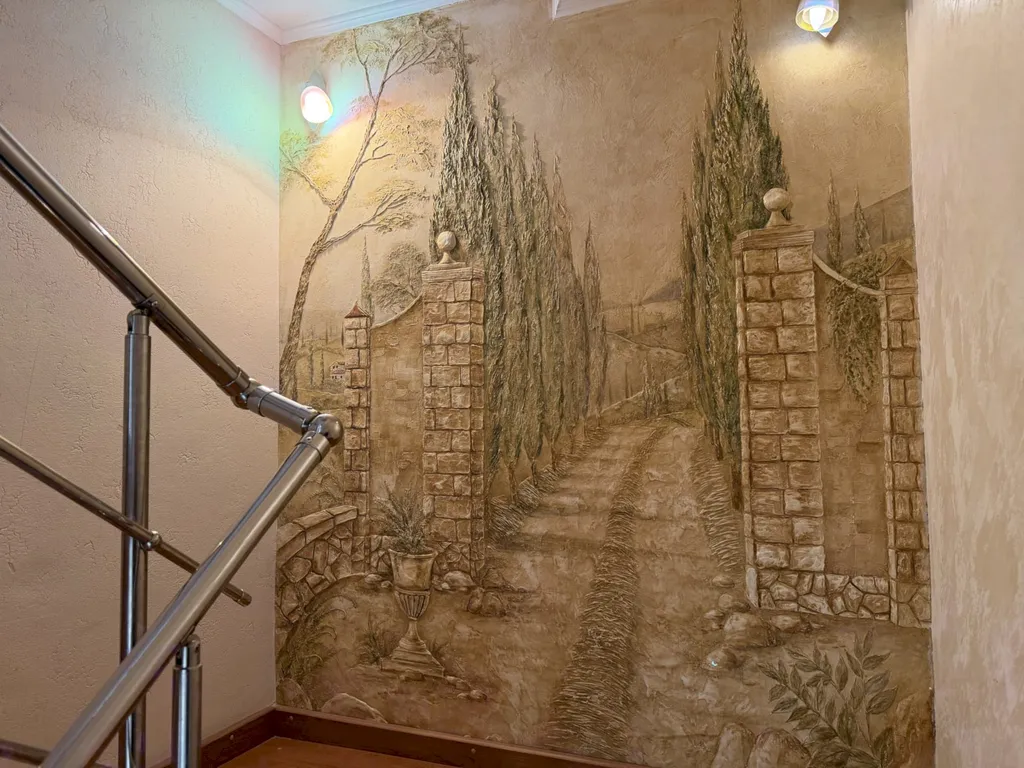 Дом с террасами и видом на море, рядом с центром