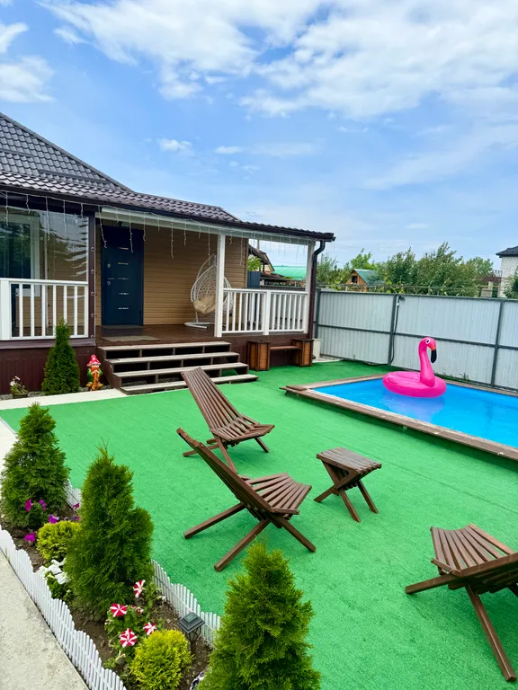 Домик с теплым бассейном и банным чаном