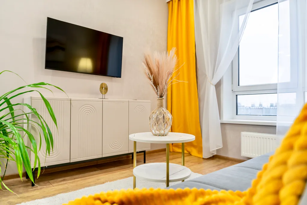 Новая евродвушка в самом центре, современный дом