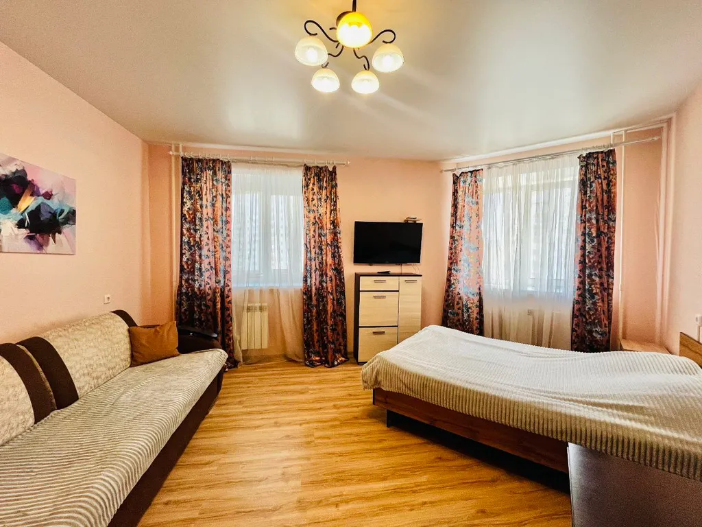 Хорошая 1-комнатная квартира на Агапкина