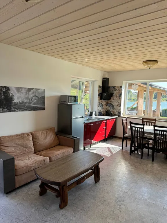 Квартира на берегу пруда Девичьего