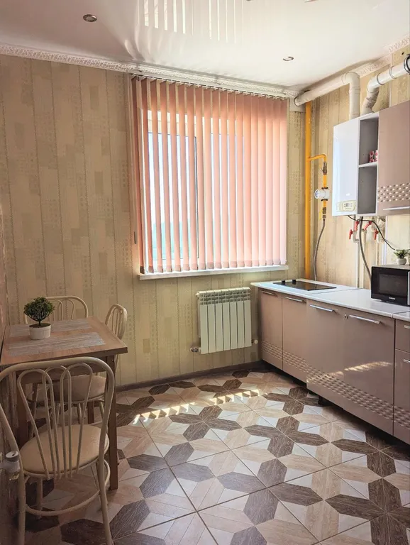 Новая квартира, рядом с набережной реки Волга, в современном ЖК